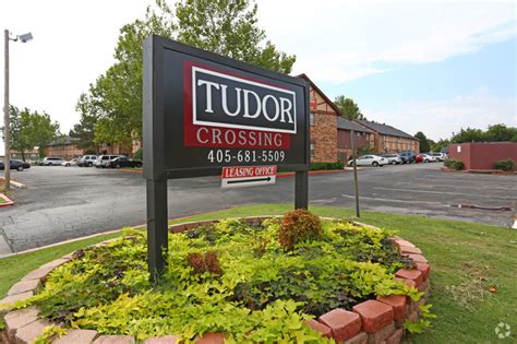 Tudor Crossing 